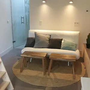 https://apartment-cyclades.amsterdamhotelsnl.com